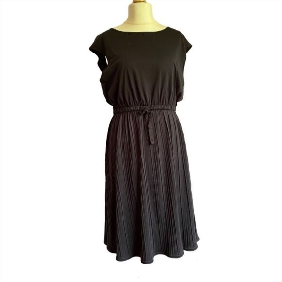 0190 Vertigo Cap Sleeve Black Party/Cocktail Dress Size L Nee - Picture 2 of 12